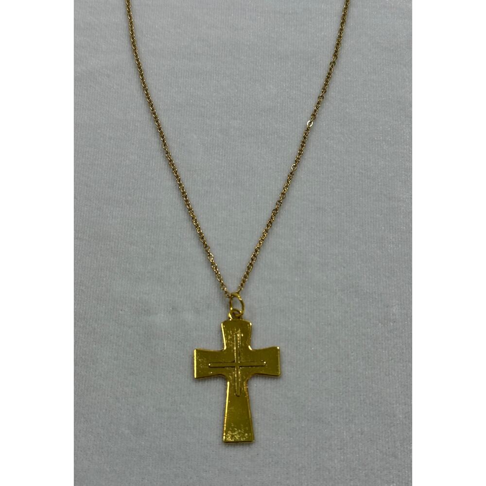 Gold Tone Cross Necklace Christian Faith Pendant 18-20 Inch Chain N293